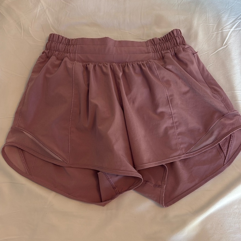 Lululemon Hotty Hot Shorts Size 4